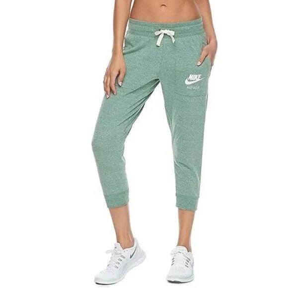 Nike Pants - VTG Nike Women’s Size Large Mint Green "JUST DO IT" Capri Jogger Sweatpants SOFT